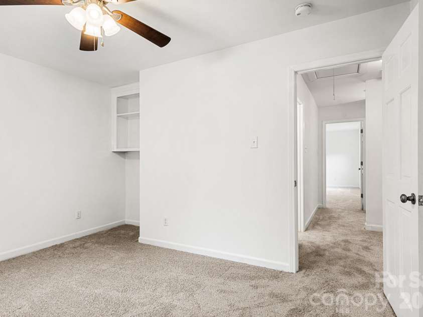6748 Constitution Lane, Charlotte, NC 28210.  MLS# CAR4373188, YatesRealty ID 32950. 