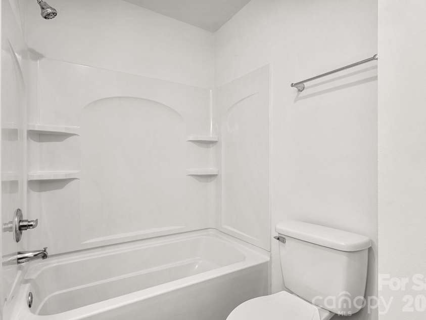 6748 Constitution Lane, Charlotte, NC 28210.  MLS# CAR4373188, YatesRealty ID 32950. 