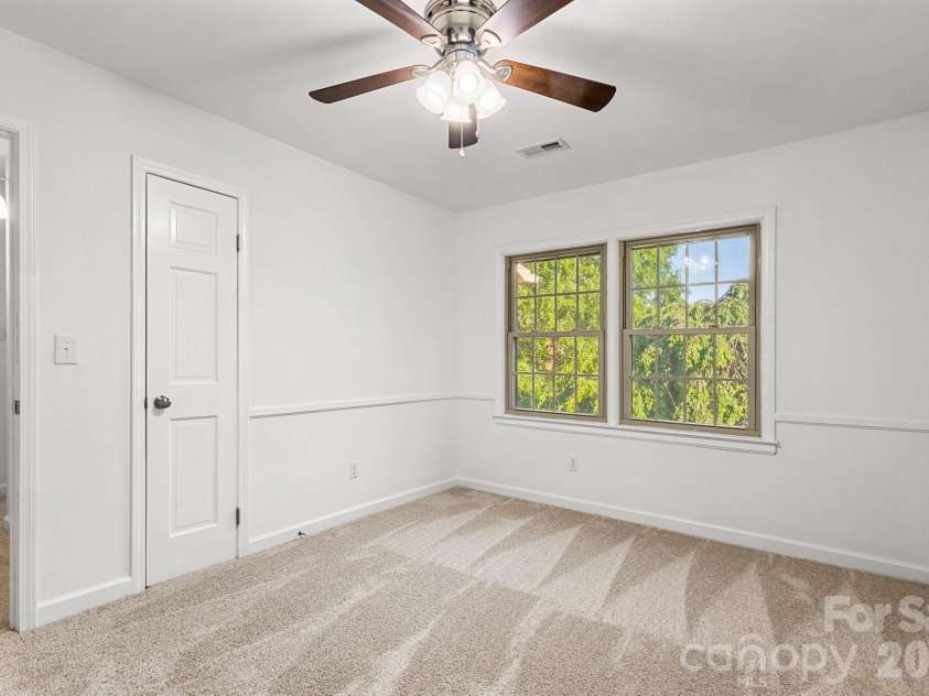 6748 Constitution Lane, Charlotte, NC 28210.  MLS# CAR4373188, YatesRealty ID 32950. 