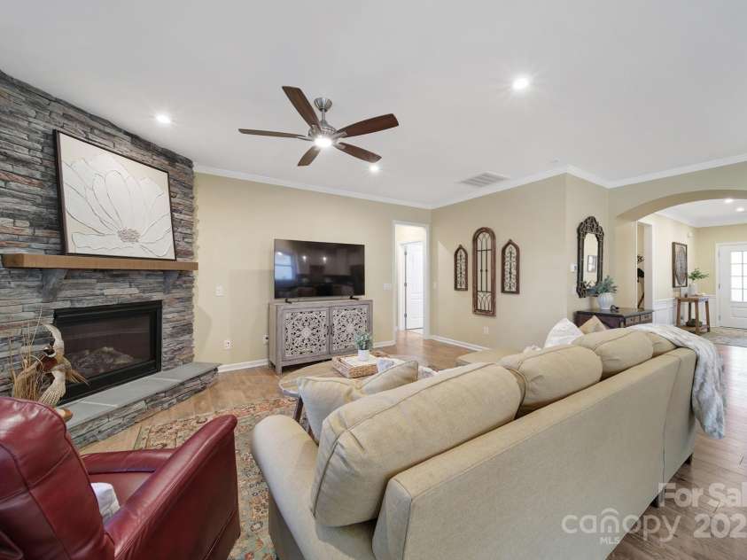 238 Olive Street, Fort Mill, SC 29715.  MLS# CAR4293385, YatesRealty ID 32952. 