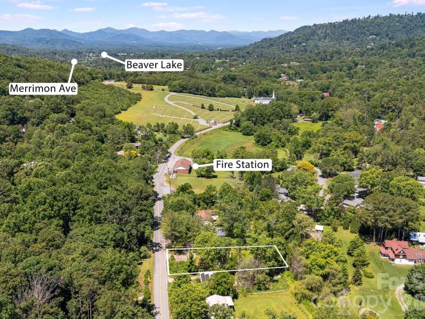 468 Beaverdam Road, Asheville, NC 28804.  MLS# CAR4392891, YatesRealty ID 32955. 