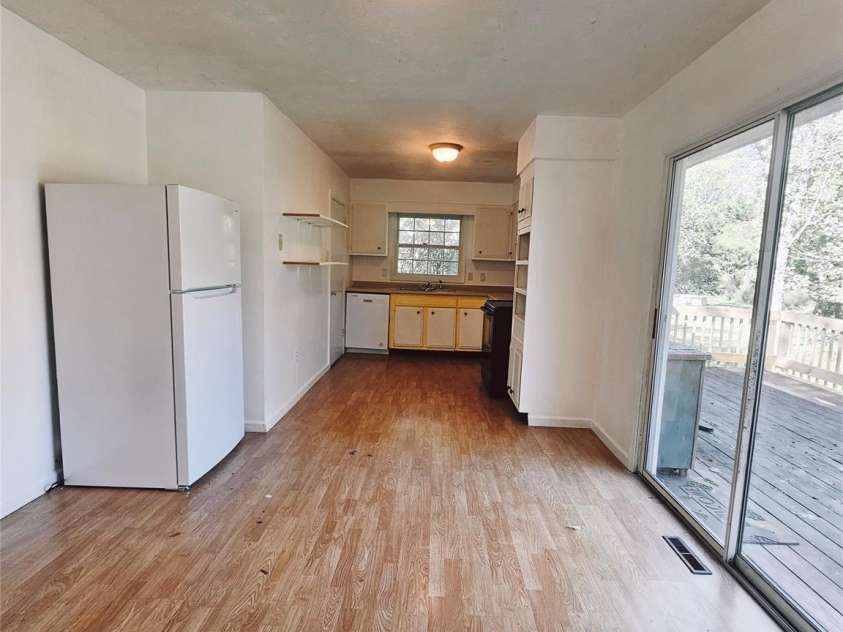 468 Beaverdam Road, Asheville, NC 28804.  MLS# CAR4392891, YatesRealty ID 32955. 