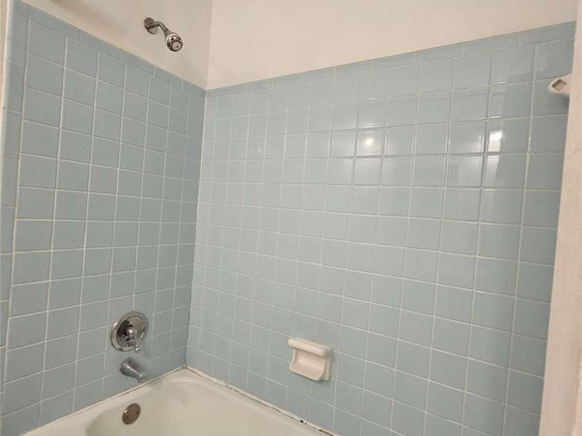 468 Beaverdam Road, Asheville, NC 28804.  MLS# CAR4392891, YatesRealty ID 32955. 