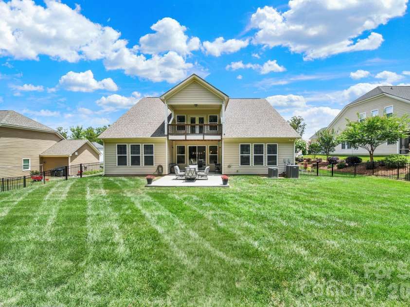 7043 Wyngate Place, Lancaster, SC 29720.  MLS# CAR4395884, YatesRealty ID 32956. 