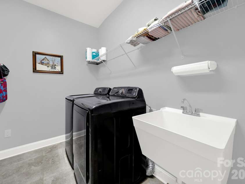 7043 Wyngate Place, Lancaster, SC 29720.  MLS# CAR4395884, YatesRealty ID 32956. 