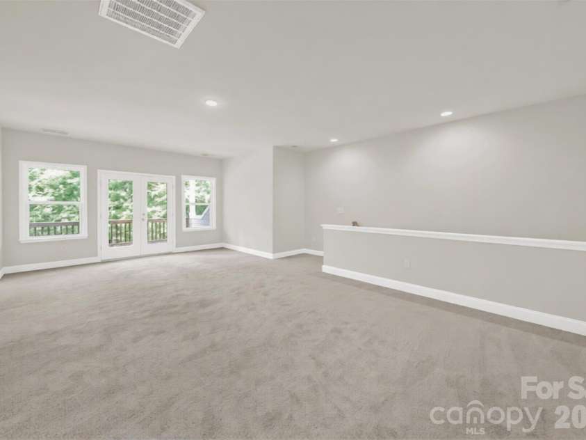 7043 Wyngate Place, Lancaster, SC 29720.  MLS# CAR4395884, YatesRealty ID 32956. 