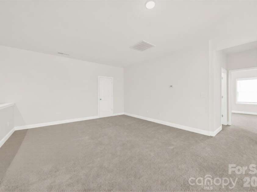 7043 Wyngate Place, Lancaster, SC 29720.  MLS# CAR4395884, YatesRealty ID 32956. 