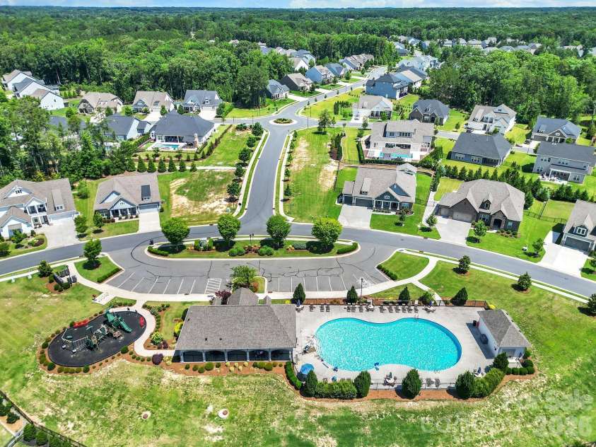 7043 Wyngate Place, Lancaster, SC 29720.  MLS# CAR4395884, YatesRealty ID 32956. 