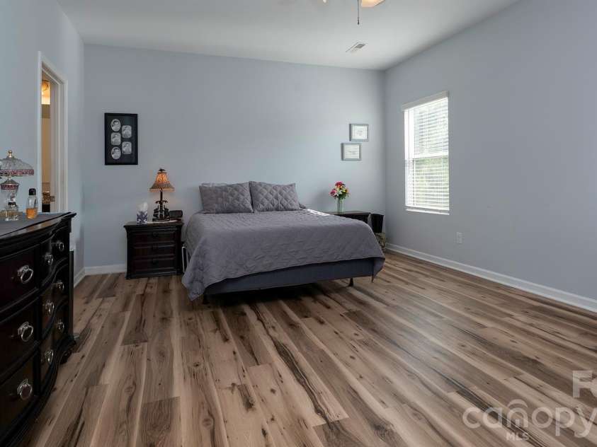 301 Contentment Drive, Locust, NC 28097.  MLS# CAR4395337, YatesRealty ID 32957. Main Floor Bedroom
