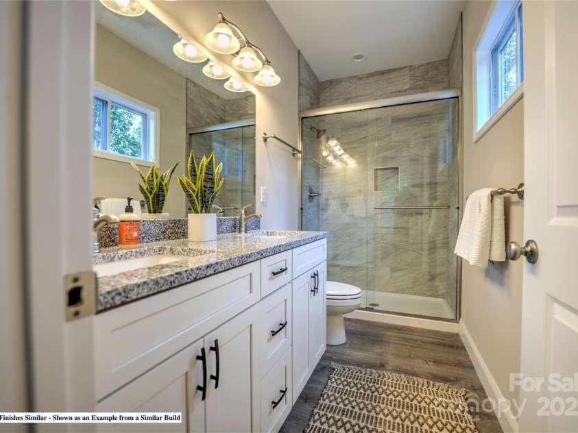 398 Deaverview Road, Asheville, NC 28806.  MLS# CAR4274940, YatesRealty ID 32959. 