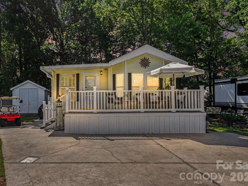 5400 Little River Neck Road, North Myrtle Beach, SC 29582.  MLS# CAR4394819, YatesRealty ID 32959. 