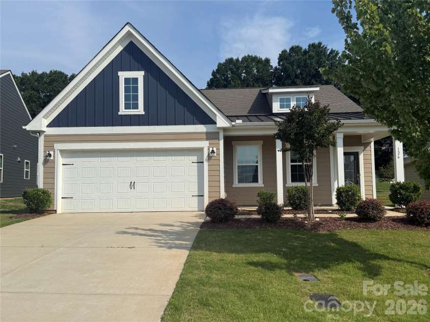 126 White Apple Way, Statesville, NC 28625.  MLS# CAR4352123, YatesRealty ID 3296. 