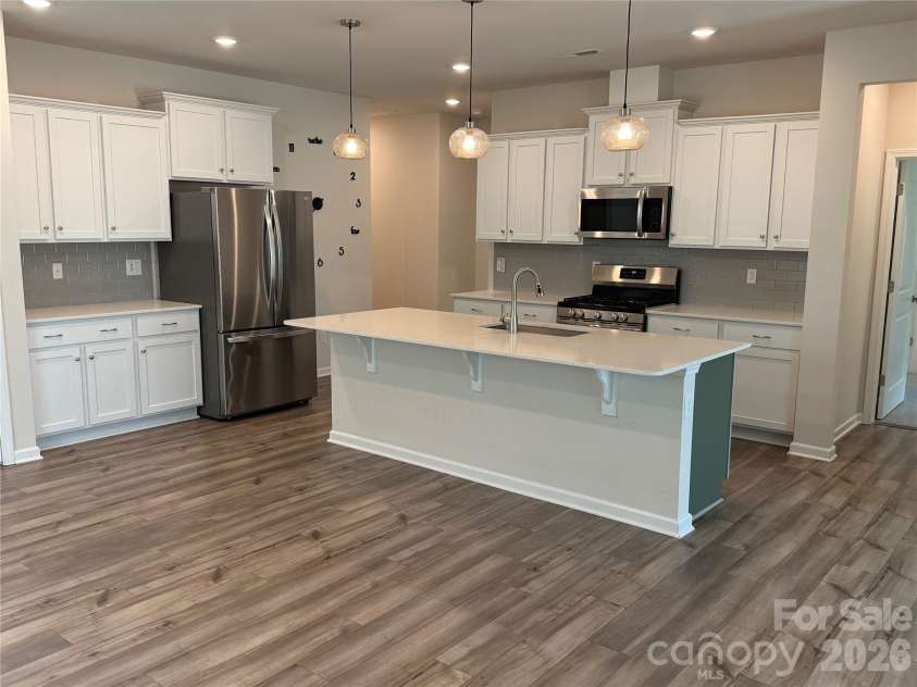 126 White Apple Way, Statesville, NC 28625.  MLS# CAR4352123, YatesRealty ID 3296. 