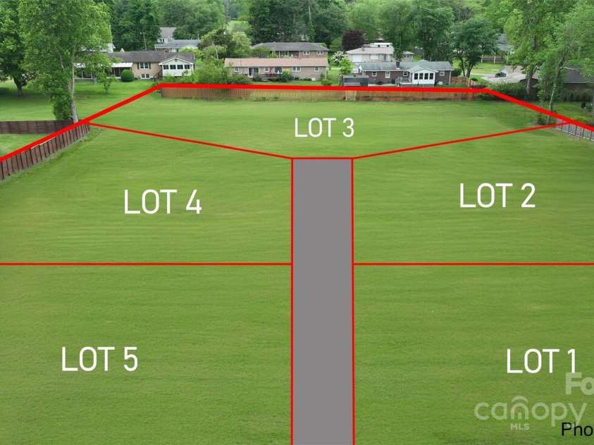 29 Park Avenue, Hendersonville, NC 28792.  MLS# CAR4131238, YatesRealty ID 3296. Enhanced neighborhood aerial