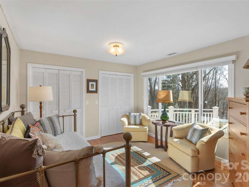 85 & 95 Ralph Thomas Road, Highlands, NC 28741.  MLS# CAR4395002, YatesRealty ID 32961. 85 Ralph Thomas Rd - 2nd on Upper Main Level