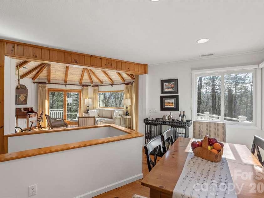 85 & 95 Ralph Thomas Road, Highlands, NC 28741.  MLS# CAR4395002, YatesRealty ID 32961. 85 Ralph Thomas Rd - View of Living Room on Upper Main Level