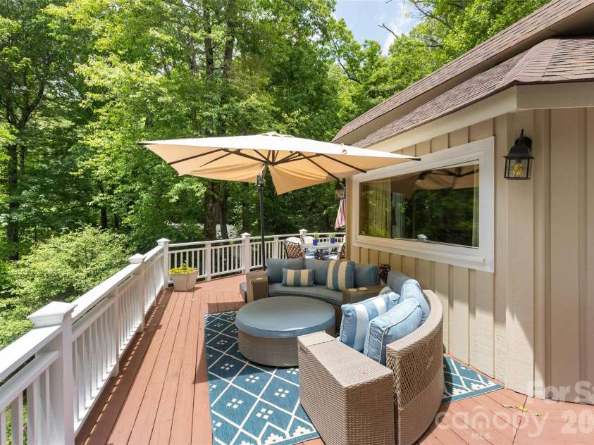 85 & 95 Ralph Thomas Road, Highlands, NC 28741.  MLS# CAR4395002, YatesRealty ID 32961. 85 Ralph Thomas Rd - Wrap Around Deck off the Upper Levels Rd