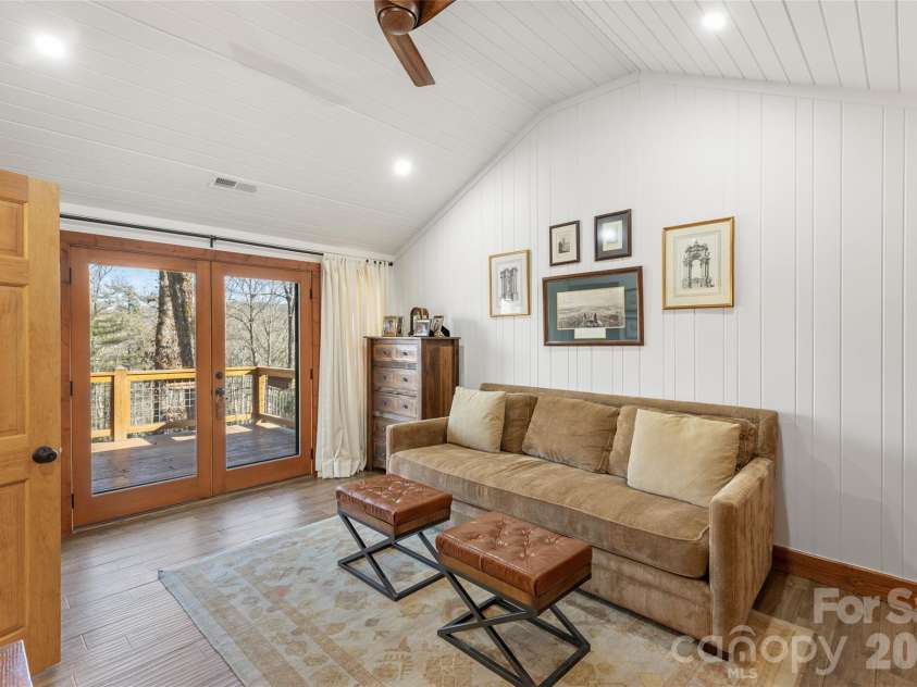 85 & 95 Ralph Thomas Road, Highlands, NC 28741.  MLS# CAR4395002, YatesRealty ID 32961. 95 Ralph Thomas Rd - Den, or Could be Converted to Additional Guest Space with Ensuite Full Bath