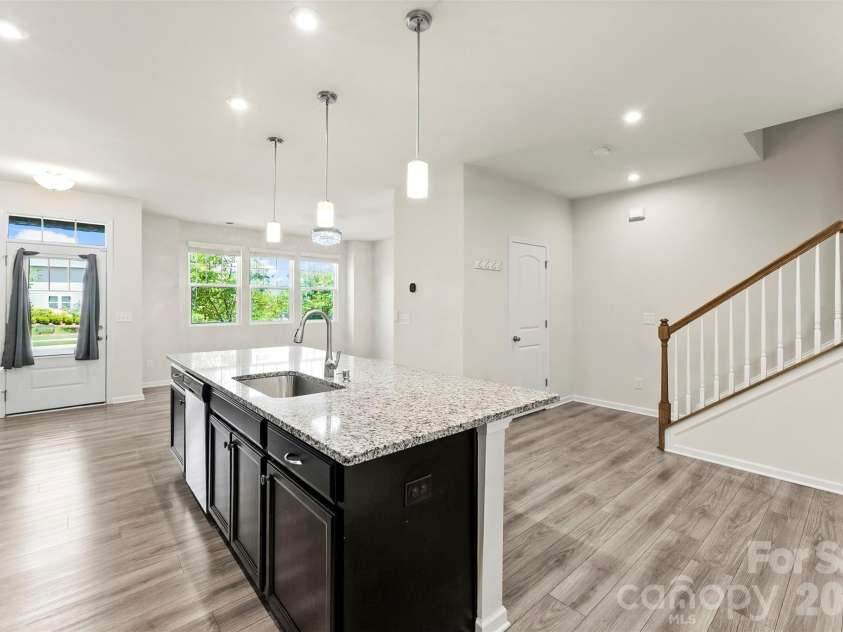 11010 Chalkbark Lane, Charlotte, NC 28262.  MLS# CAR4378415, YatesRealty ID 32962. 