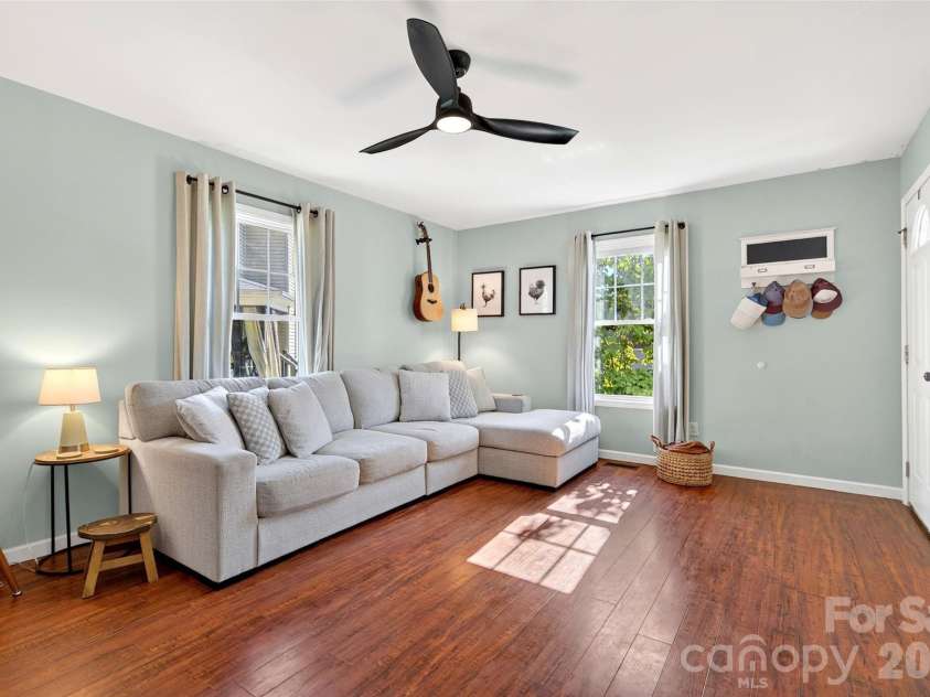 12 Jubilee Circle, Black Mountain, NC 28711.  MLS# CAR4394096, YatesRealty ID 32966. 