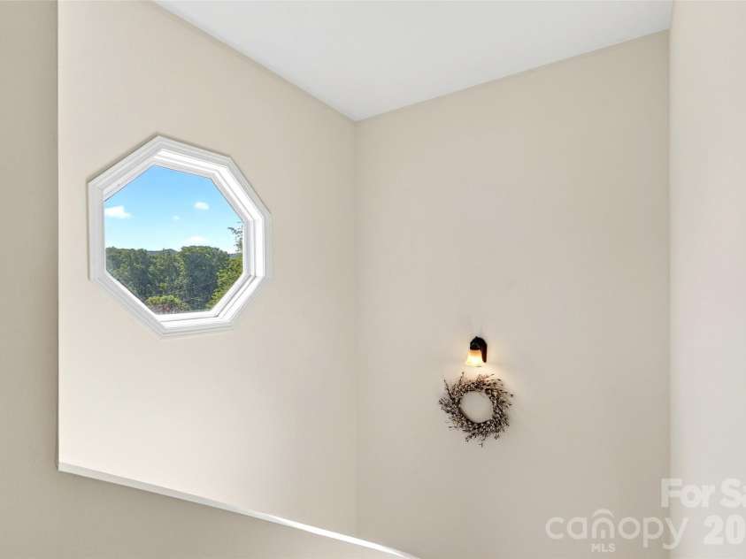 12 Jubilee Circle, Black Mountain, NC 28711.  MLS# CAR4394096, YatesRealty ID 32966. 
