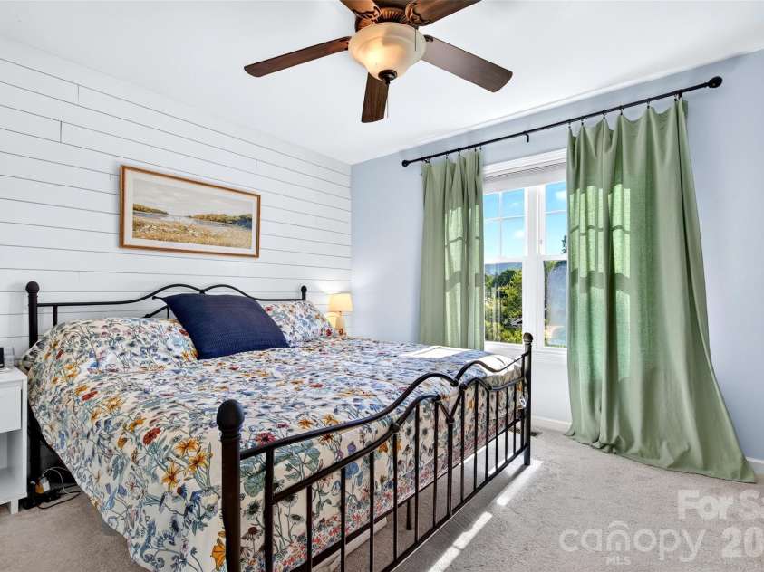 12 Jubilee Circle, Black Mountain, NC 28711.  MLS# CAR4394096, YatesRealty ID 32966. 
