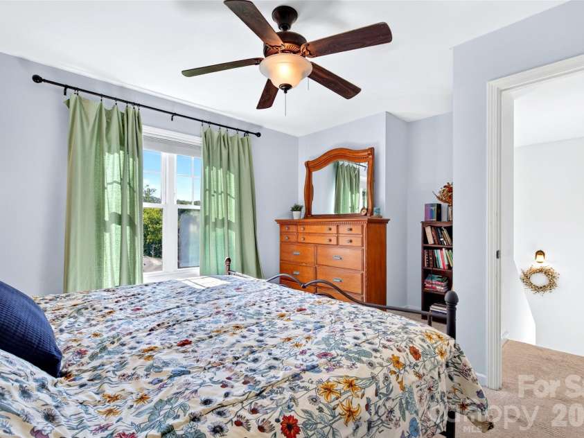 12 Jubilee Circle, Black Mountain, NC 28711.  MLS# CAR4394096, YatesRealty ID 32966. 