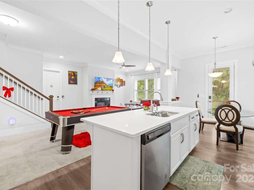 1727 grace Lane, Charlotte, NC 28262.  MLS# CAR4256496, YatesRealty ID 32967. 