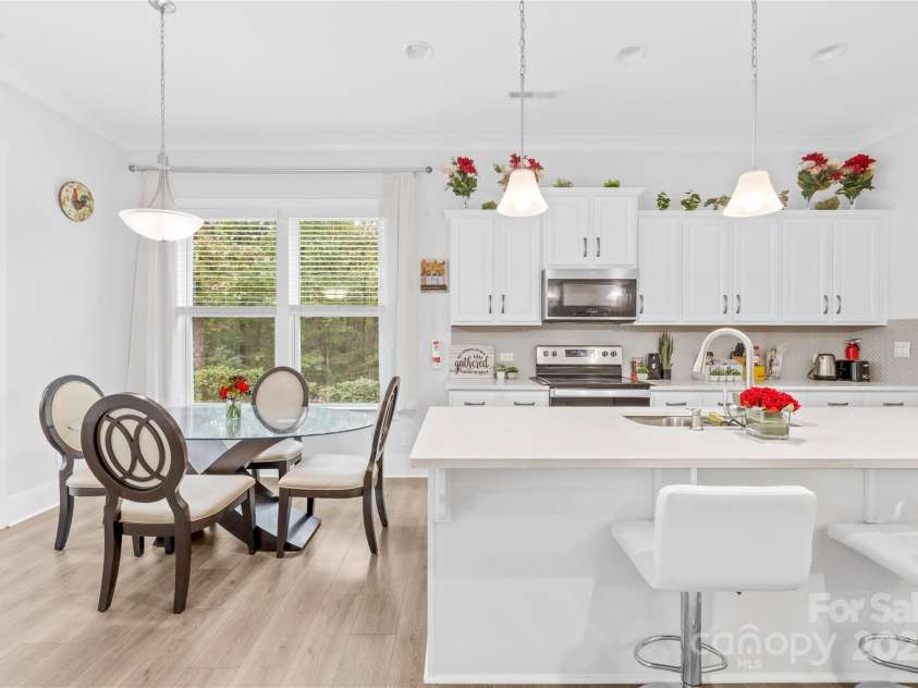 1727 grace Lane, Charlotte, NC 28262.  MLS# CAR4256496, YatesRealty ID 32967. 