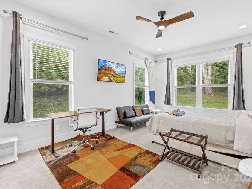 1727 grace Lane, Charlotte, NC 28262.  MLS# CAR4256496, YatesRealty ID 32967. 