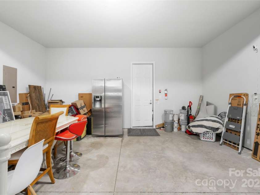 1727 grace Lane, Charlotte, NC 28262.  MLS# CAR4256496, YatesRealty ID 32967. 