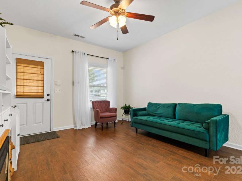 546 Calen Lane, Rock Hill, SC 29732.  MLS# CAR4280957, YatesRealty ID 32967. 