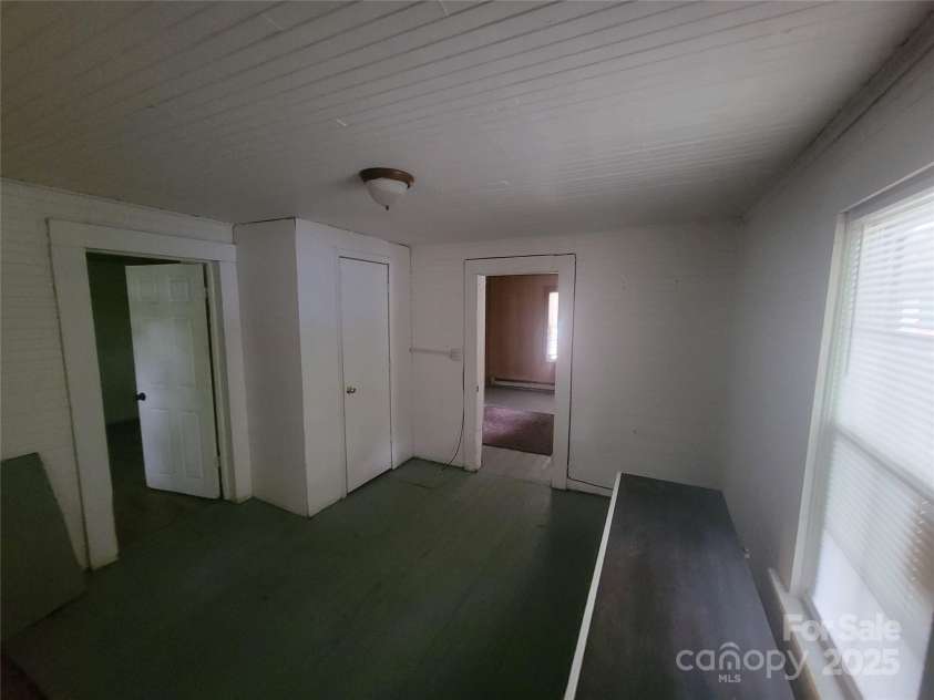 352 Welch Street, Waynesville, NC 28786.  MLS# CAR4292160, YatesRealty ID 32968. 