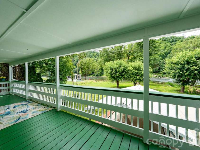 389 Rollins Road, Marshall, NC 28753.  MLS# CAR4396683, YatesRealty ID 32968. 