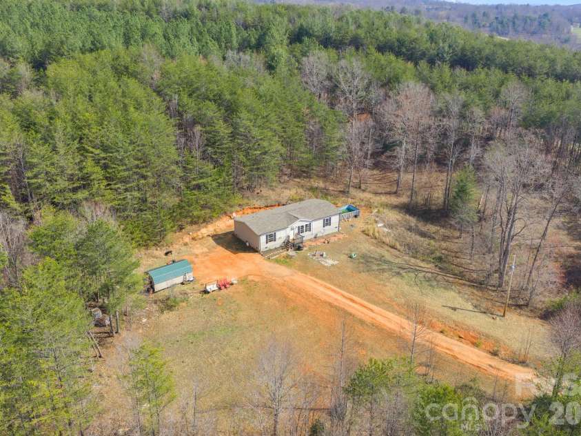5005 Rocky Ridge Road, Connelly Springs, NC 28612.  MLS# CAR4352289, YatesRealty ID 3297. 