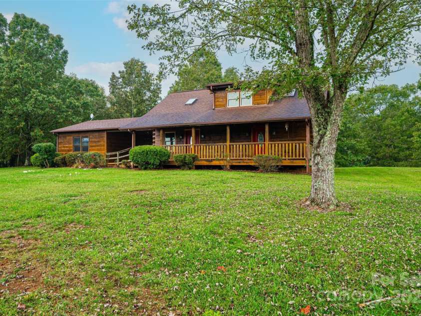 89 Birchfield Mill Loop, Nebo, NC 28761.  MLS# CAR4187261, YatesRealty ID 3297. 