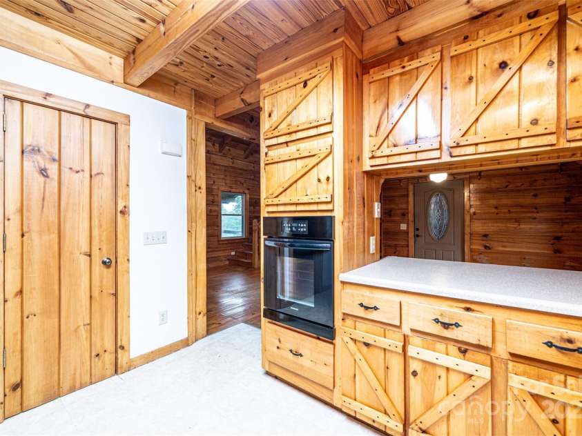 89 Birchfield Mill Loop, Nebo, NC 28761.  MLS# CAR4187261, YatesRealty ID 3297. 