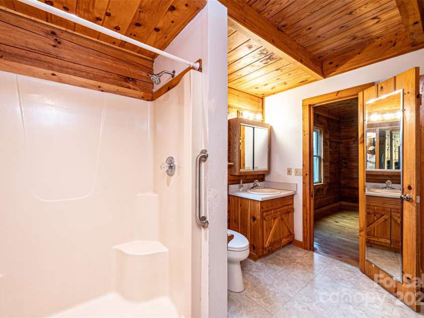 89 Birchfield Mill Loop, Nebo, NC 28761.  MLS# CAR4187261, YatesRealty ID 3297. 
