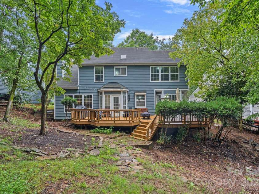 4123 Beauvista Drive, Charlotte, NC 28269.  MLS# CAR4283013, YatesRealty ID 32970. 