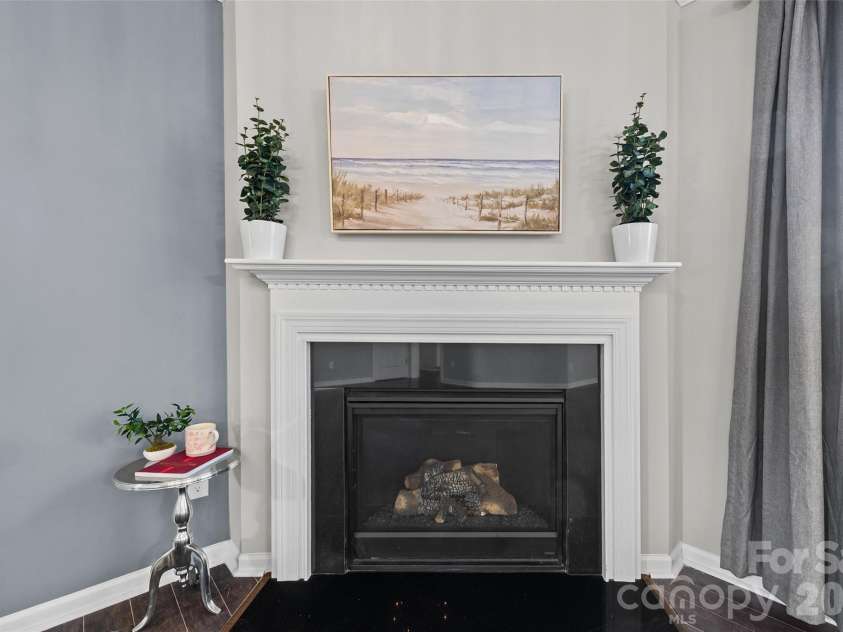 5125 Mount Clare Lane, Charlotte, NC 28210.  MLS# CAR4393612, YatesRealty ID 32970. 