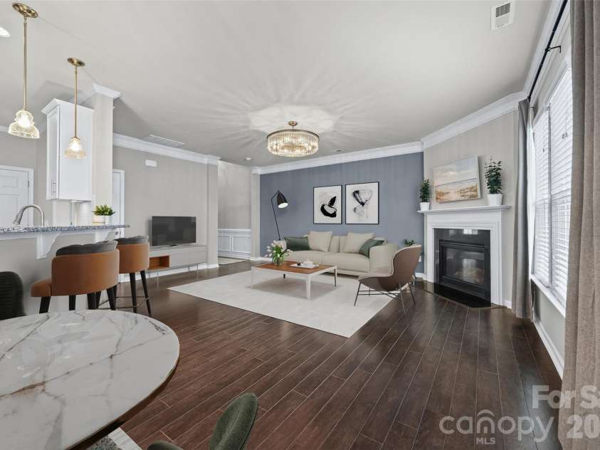 5125 Mount Clare Lane, Charlotte, NC 28210.  MLS# CAR4393612, YatesRealty ID 32970. 