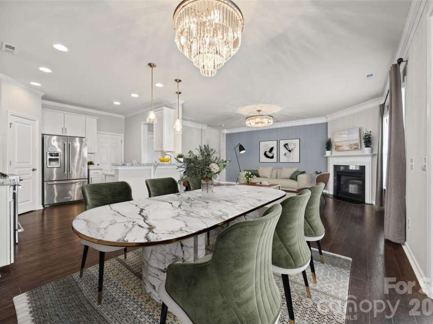 5125 Mount Clare Lane, Charlotte, NC 28210.  MLS# CAR4393612, YatesRealty ID 32970. 