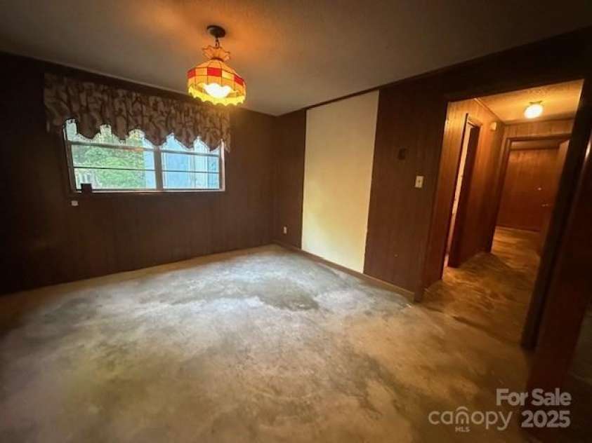 232 Heavenly View Drive, Sylva, NC 28779.  MLS# CAR4292553, YatesRealty ID 32971. 
