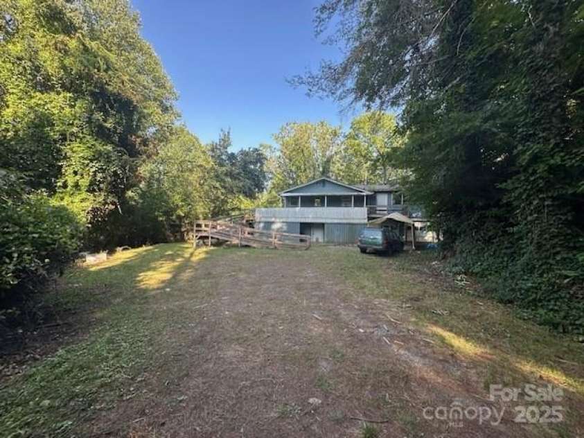 232 Heavenly View Drive, Sylva, NC 28779.  MLS# CAR4292553, YatesRealty ID 32971. 