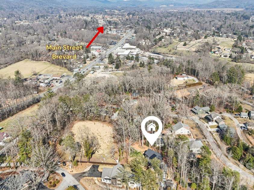 236 Glazener Road, Brevard, NC 28712.  MLS# CAR4392817, YatesRealty ID 32971. 