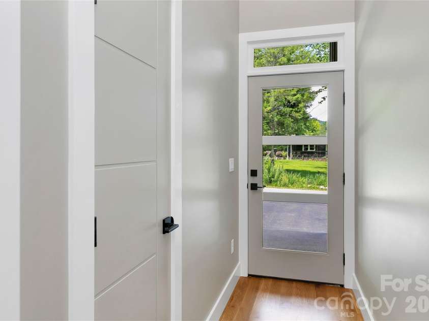 123 Welcome Street, Brevard, NC 28712.  MLS# CAR4389753, YatesRealty ID 32972. 