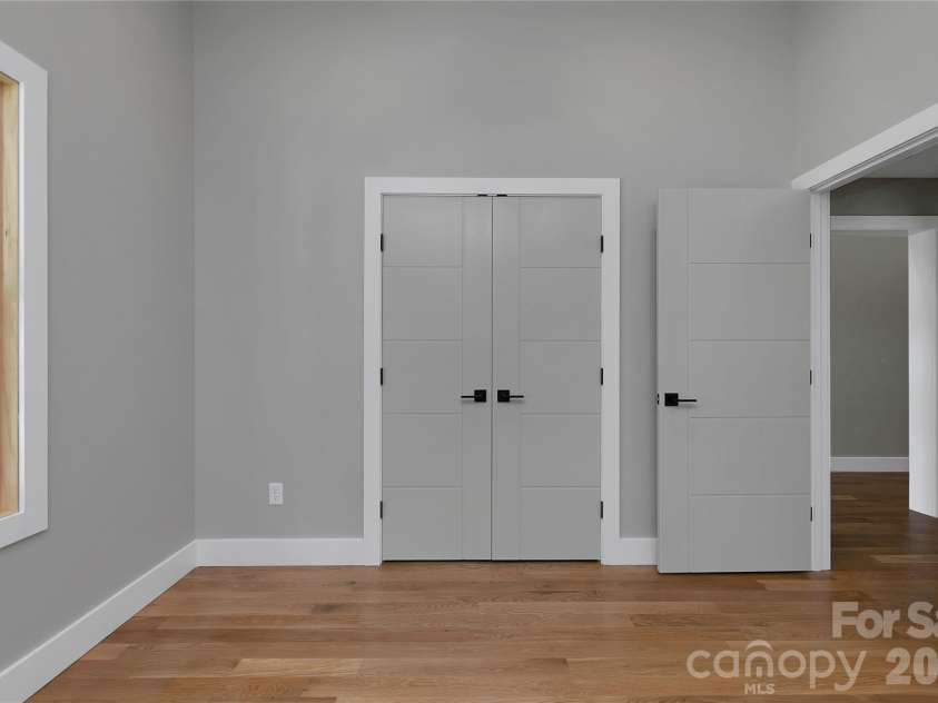 123 Welcome Street, Brevard, NC 28712.  MLS# CAR4389753, YatesRealty ID 32972. 