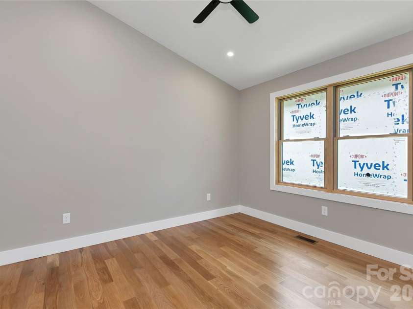 123 Welcome Street, Brevard, NC 28712.  MLS# CAR4389753, YatesRealty ID 32972. 