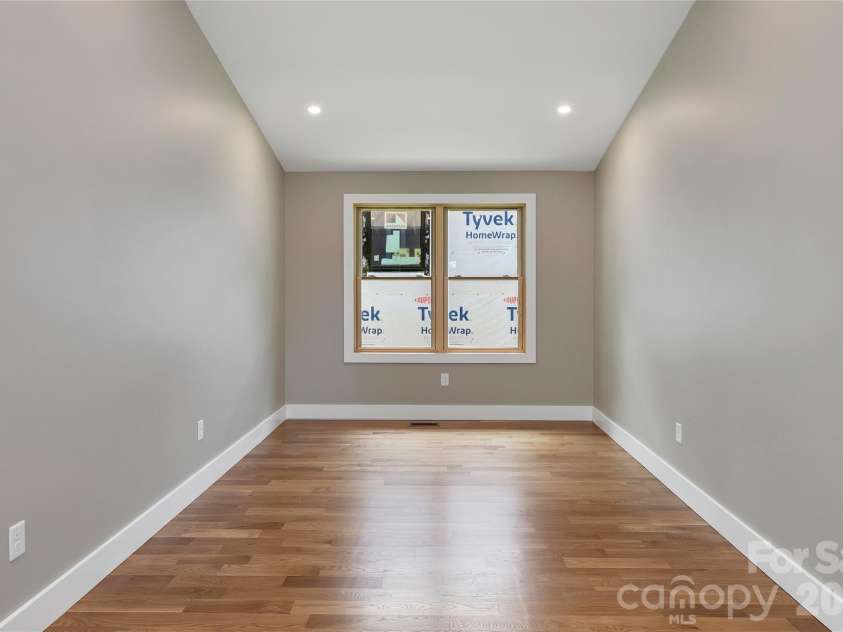 123 Welcome Street, Brevard, NC 28712.  MLS# CAR4389753, YatesRealty ID 32972. 