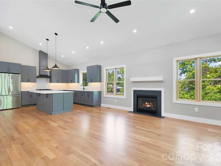 123 Welcome Street, Brevard, NC 28712.  MLS# CAR4389753, YatesRealty ID 32972. 
